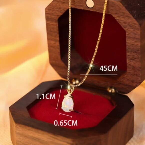 NEW 18k Yellow Gold White Fire Opal Necklace Tear Drop Opal Pendant Necklace - Picture 4 of 5